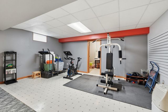 1902 Kentfield Way, Goshen, IN 46526