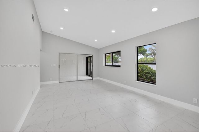 8067 Summerbreeze Ln, Boca Raton, FL 33496