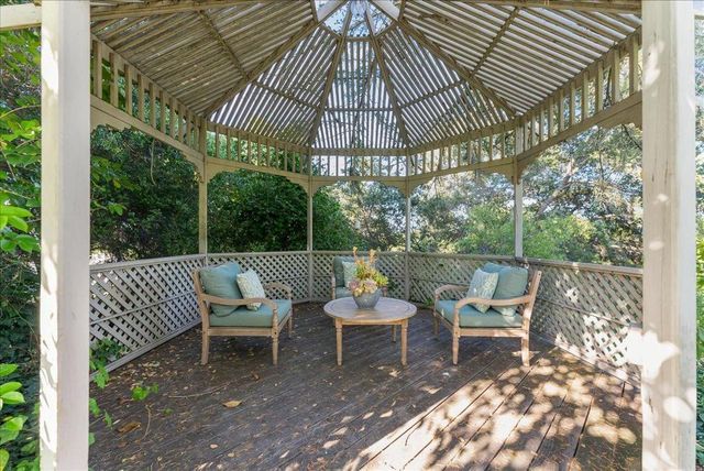 14220 Wild Plum Lane, Los Altos Hills, CA 94022