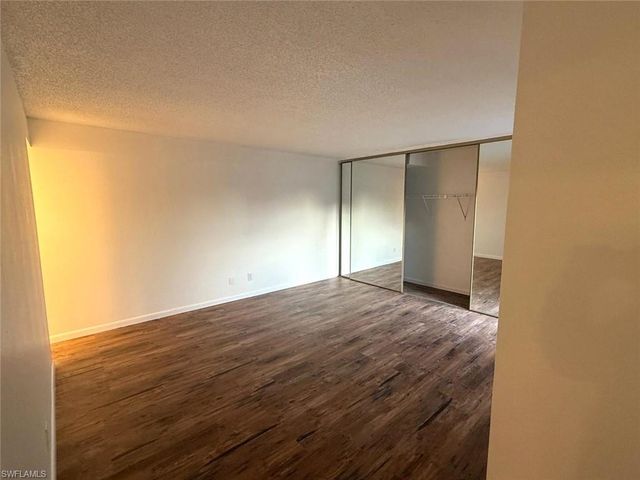 1406 Park Shore CIR 3, Fort Myers, FL 33901