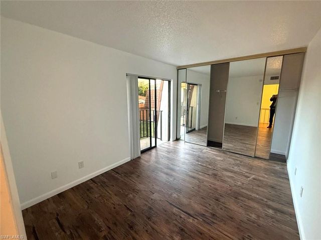 1406 Park Shore CIR 3, Fort Myers, FL 33901