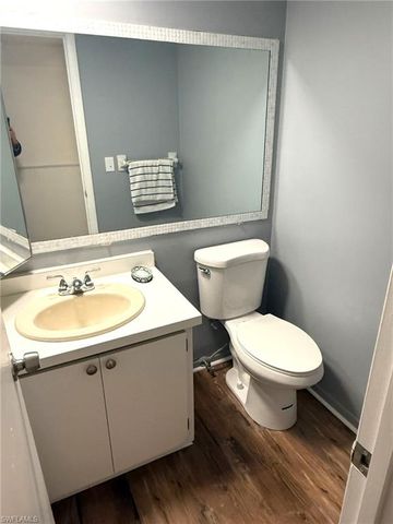 1406 Park Shore CIR 3, Fort Myers, FL 33901