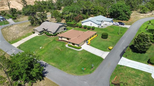 12001 GRANADA PLACE, Weeki Wachee, FL 34614
