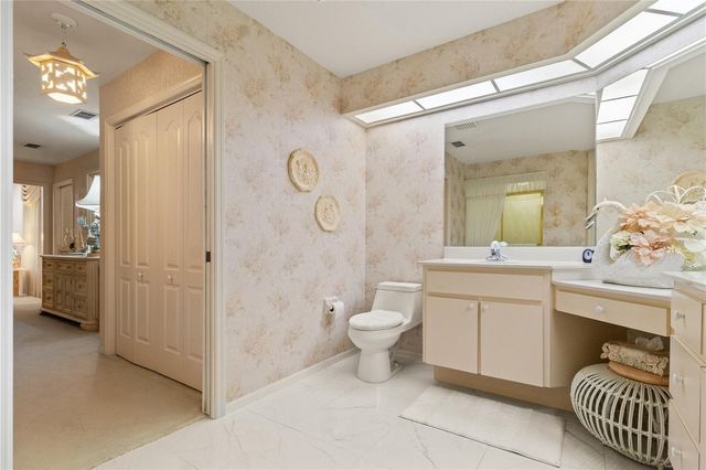 12001 GRANADA PLACE, Weeki Wachee, FL 34614