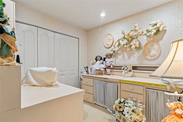 12001 GRANADA PLACE, Weeki Wachee, FL 34614