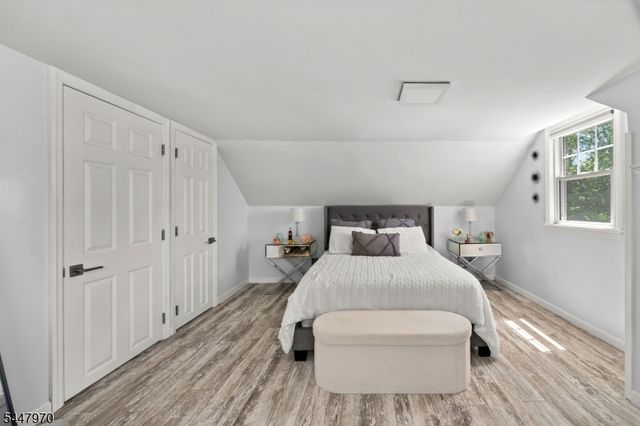 10 Dale Dr, Fairfield Twp., NJ 07004