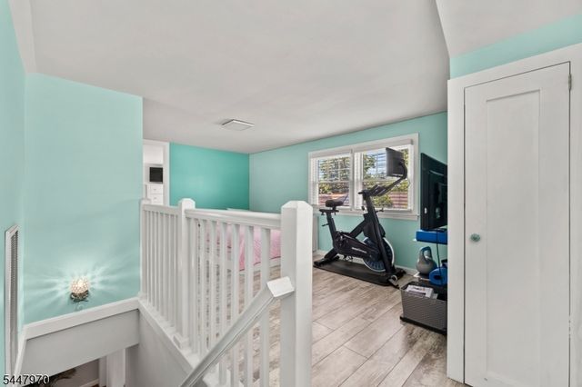 10 Dale Dr, Fairfield Twp., NJ 07004