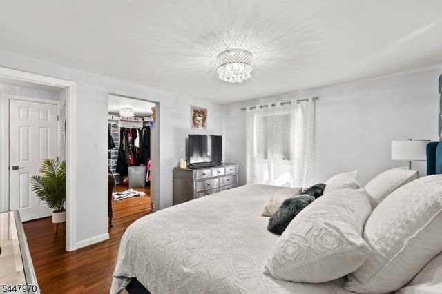 10 Dale Dr, Fairfield Twp., NJ 07004