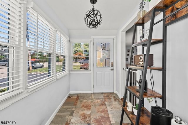 10 Dale Dr, Fairfield Twp., NJ 07004