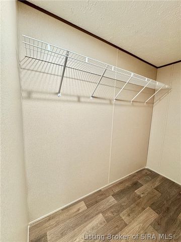 1211 W York Road, Austin, IN 47102