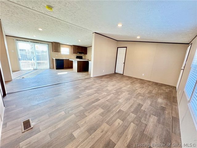 1211 W York Road, Austin, IN 47102