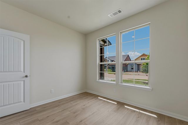 3413 Helena Street, Gainesville, TX 76240