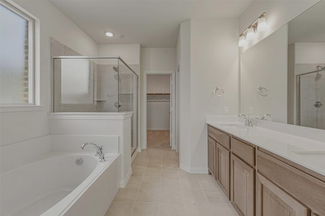 3413 Helena Street, Gainesville, TX 76240