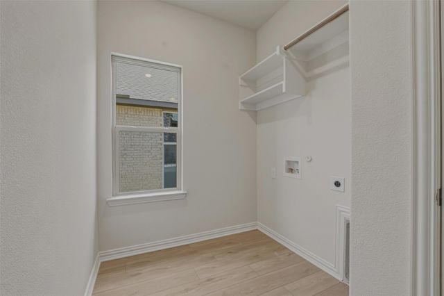 3413 Helena Street, Gainesville, TX 76240