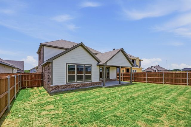 3413 Helena Street, Gainesville, TX 76240
