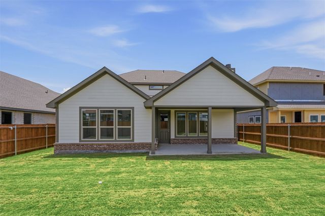 3413 Helena Street, Gainesville, TX 76240