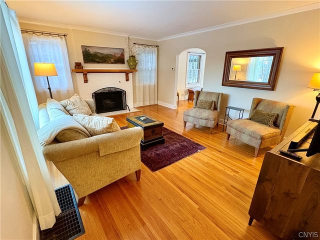 206 Edgemont Drive, Syracuse, NY 13214