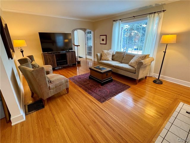 206 Edgemont Drive, Syracuse, NY 13214