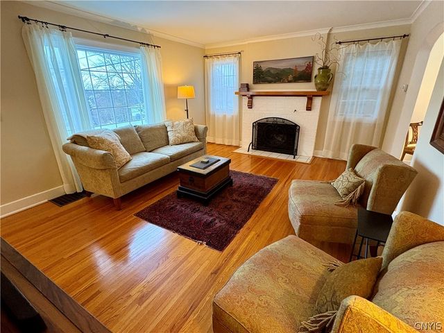 206 Edgemont Drive, Syracuse, NY 13214