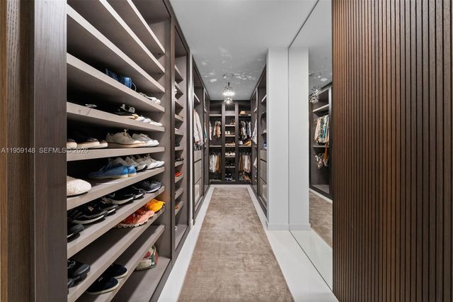 300 Biscayne Blvd Way 4602, Miami, FL 33131