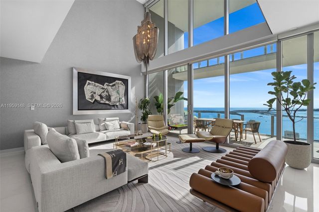 300 Biscayne Blvd Way 4602, Miami, FL 33131