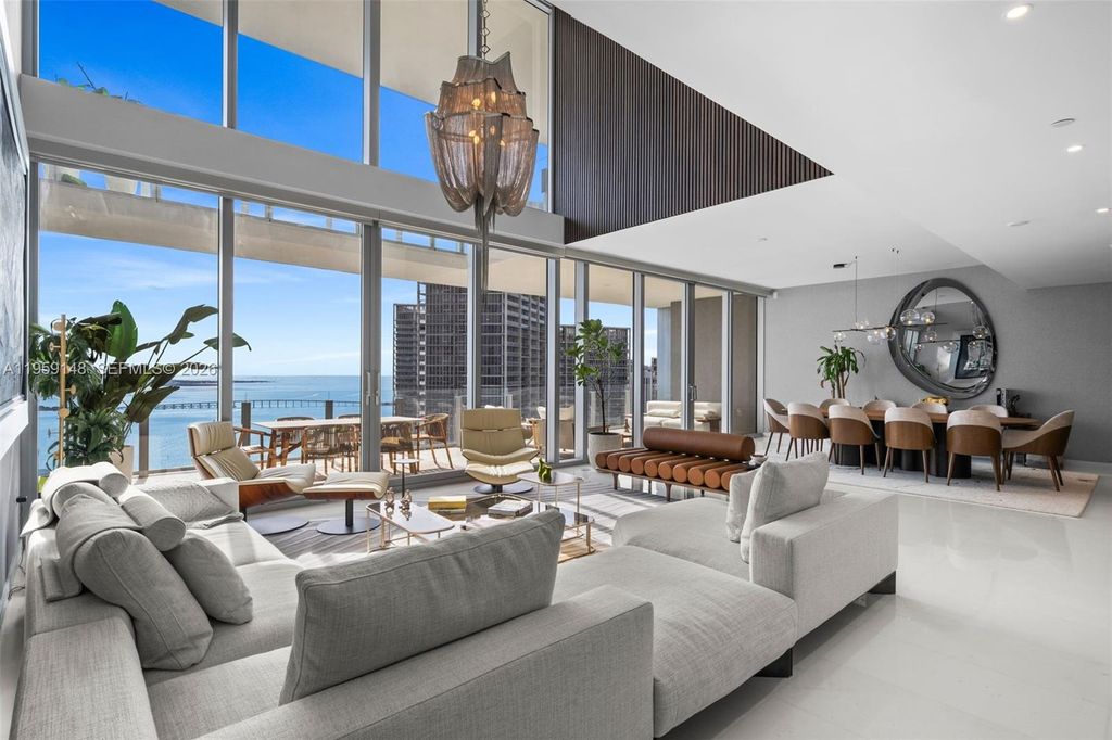 300 Biscayne Blvd Way 4602, Miami, FL 33131