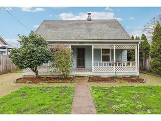 3714 Q St, Vancouver, WA 98663
