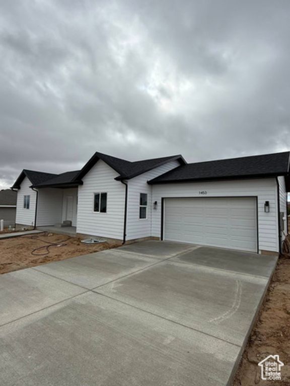 1453 W 975 S, Vernal, UT 84078