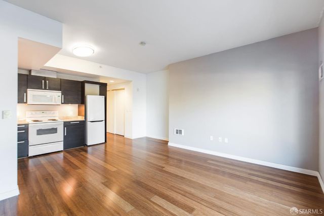 55 Page Street 213, San Francisco, CA 94102