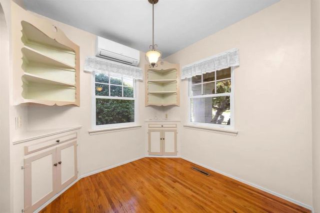 2689 Narcissus Drive, San Diego, CA 92106