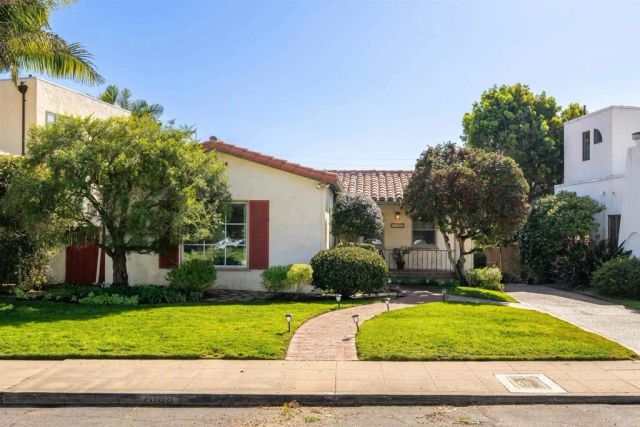 2689 Narcissus Drive, San Diego, CA 92106