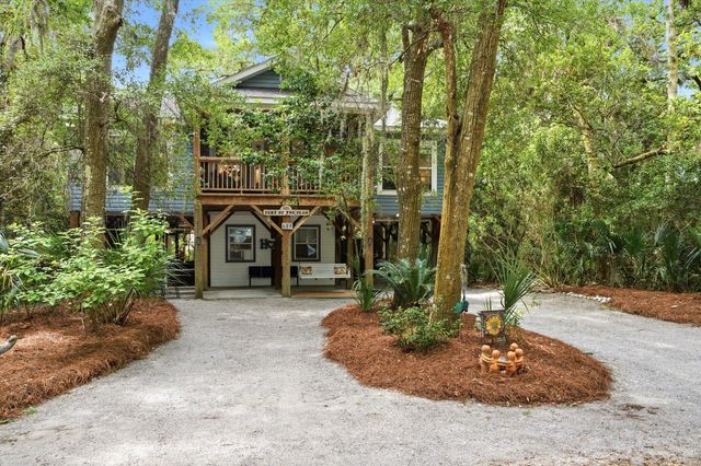 609 Dolphin Road, Edisto Island, SC 29438