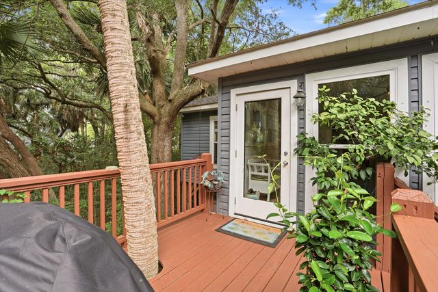 609 Dolphin Road, Edisto Island, SC 29438