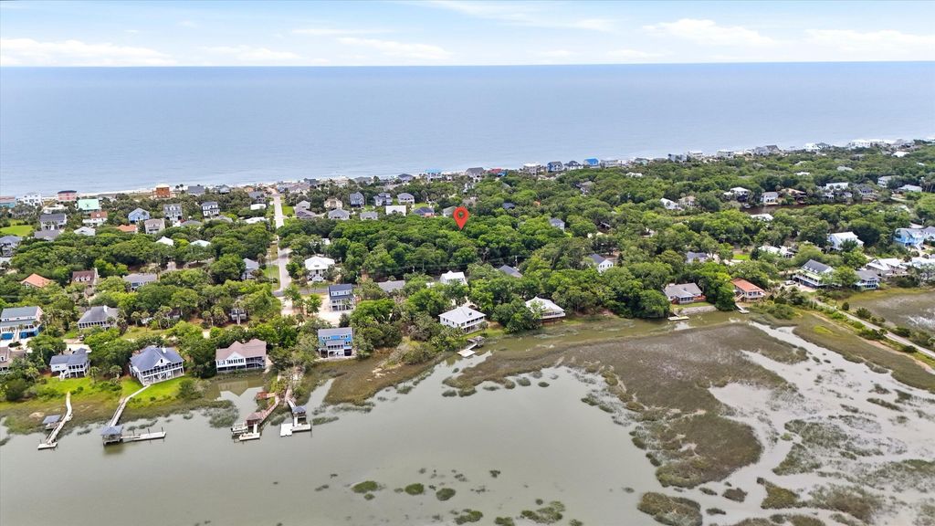 Image 21 of property listing at 609 Dolphin Road, Edisto Island, SC 29438