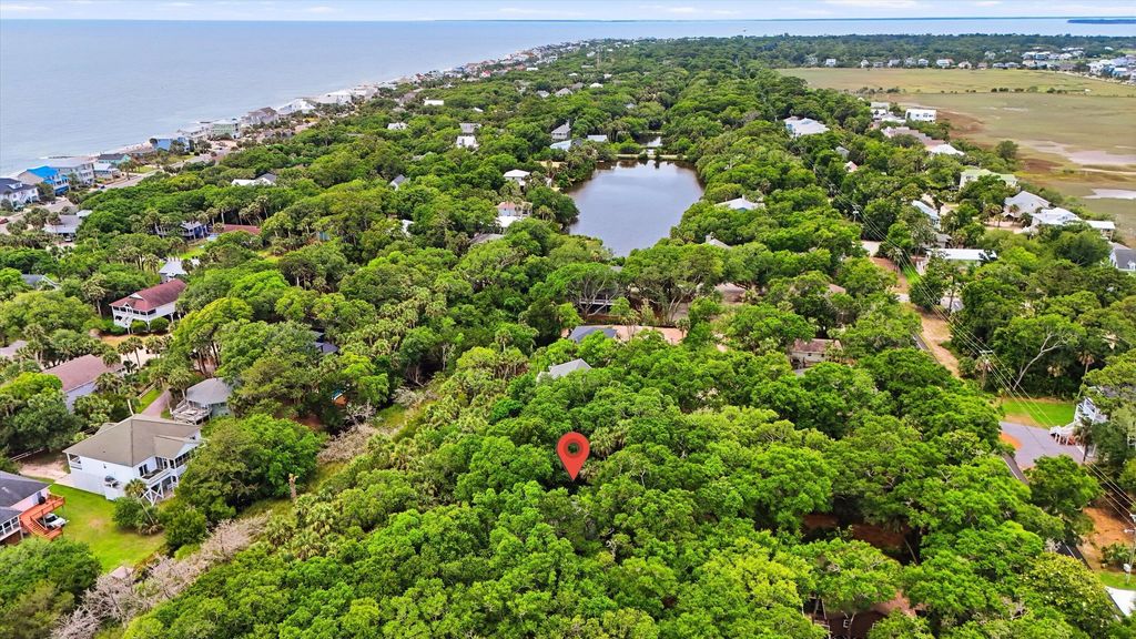 Image 50 of property listing at 609 Dolphin Road, Edisto Island, SC 29438