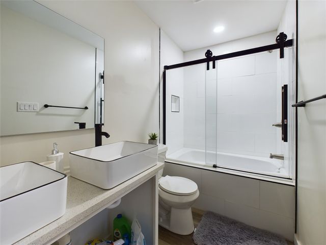 521 York Street, Athens, TX 75751