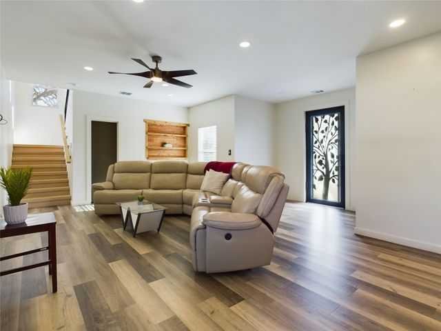 521 York Street, Athens, TX 75751