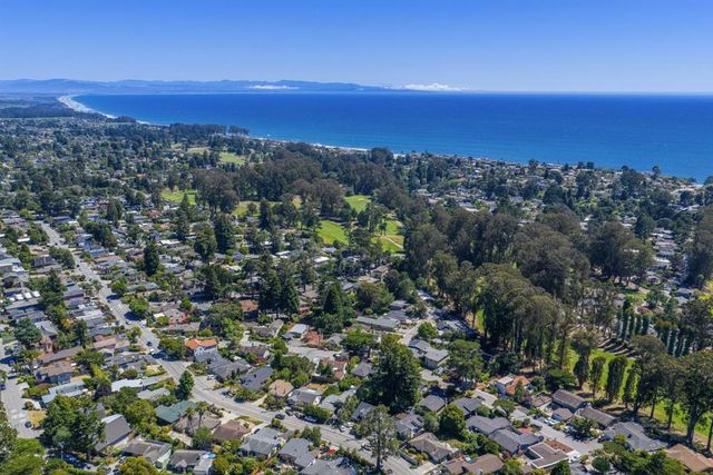 419 Ewell Avenue, Aptos, CA 95003