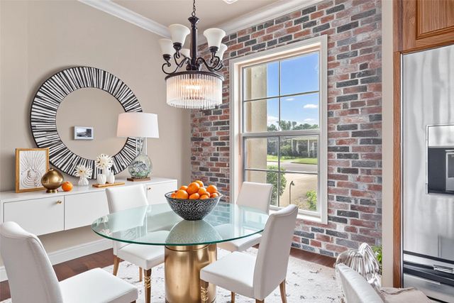 606 Glenshire Drive, Bossier City, LA 71111