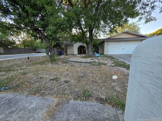 1155 Churing, San Antonio, TX 78245