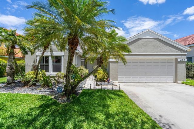 632 Carrington Ln, Weston, FL 33326