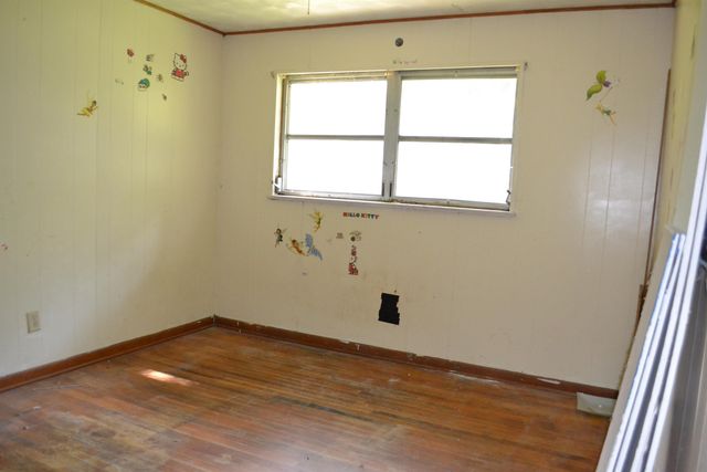 922 Creek Road, Tallahassee, FL 32305