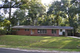 922 Creek Road, Tallahassee, FL 32305