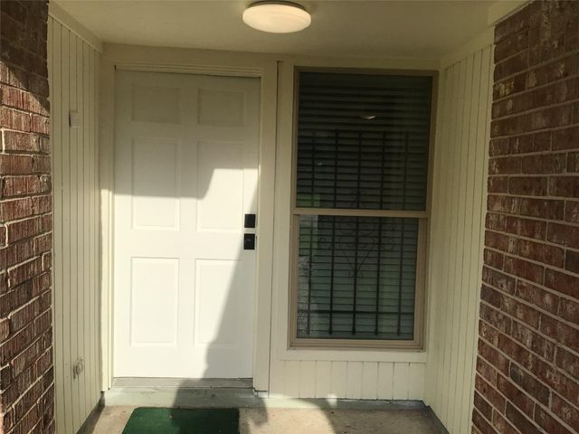 10531 Tilbrook Drive, Houston, TX 77038