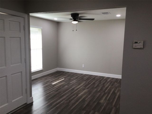 10531 Tilbrook Drive, Houston, TX 77038