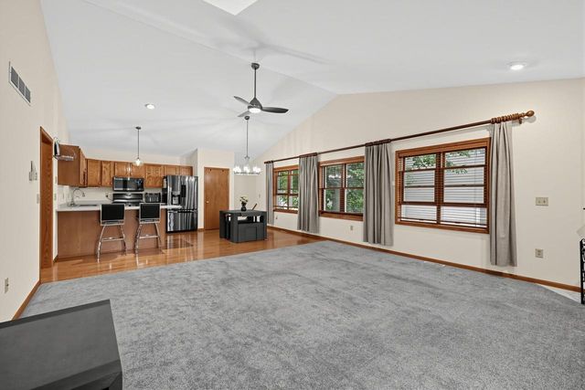 507 Trailside Drive, Deforest, WI 53532