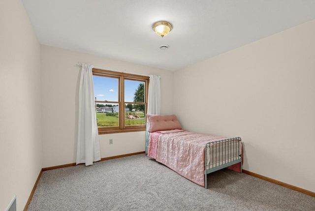 507 Trailside Drive, Deforest, WI 53532