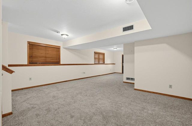 507 Trailside Drive, Deforest, WI 53532