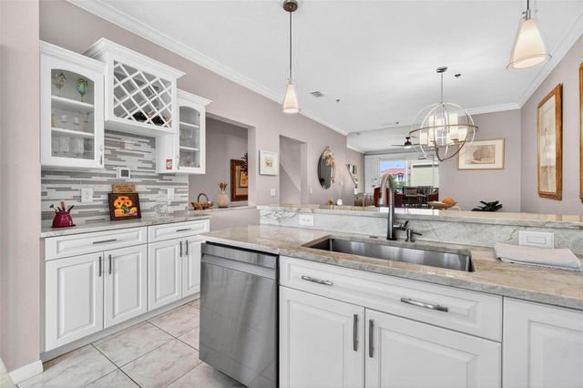 1033 PINELLAS BAYWAY S, Tierra Verde, FL 33715