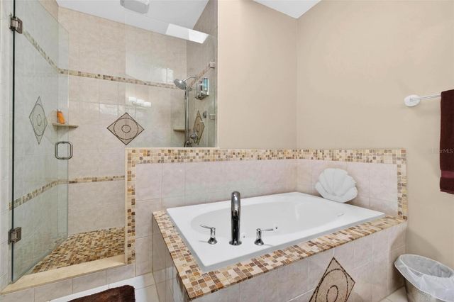 1033 PINELLAS BAYWAY S, Tierra Verde, FL 33715